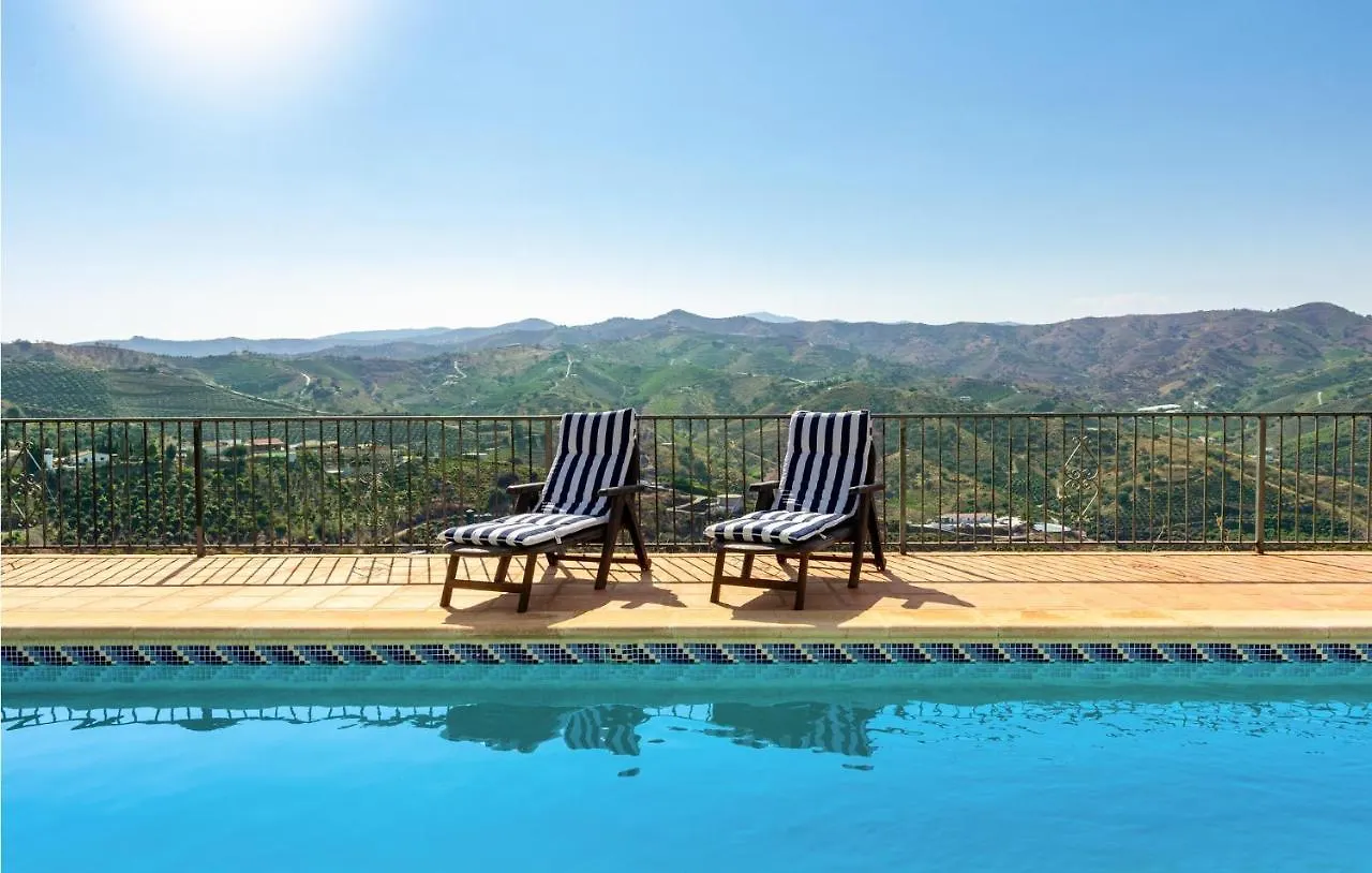 Pet Friendly Home In Iznate With Kitchen Malaga