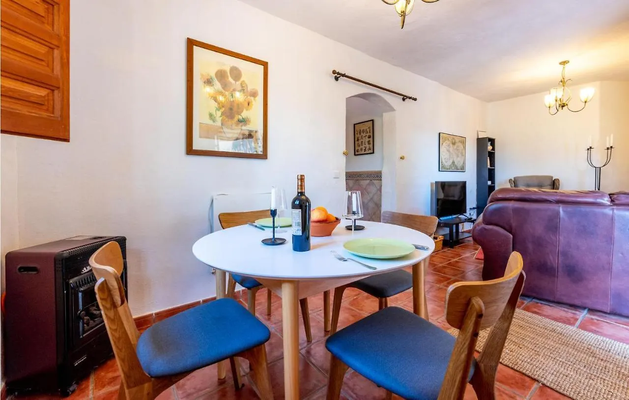 Pet Friendly Home In Iznate With Kitchen 马拉加 西班牙